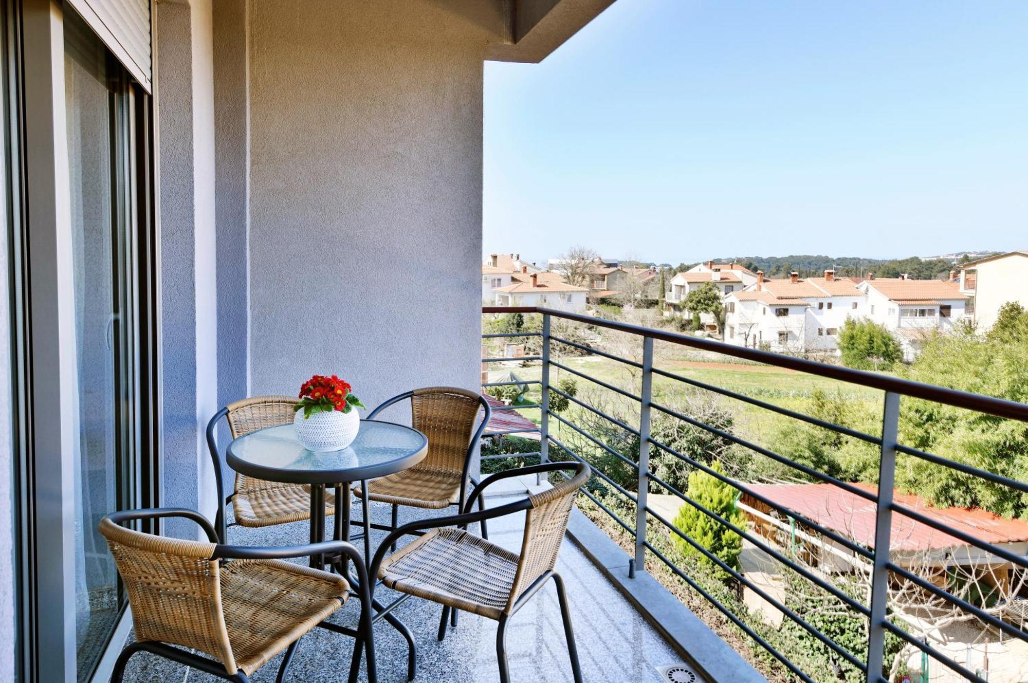 Apart Residence Rudan ロヴィニ 部屋 写真